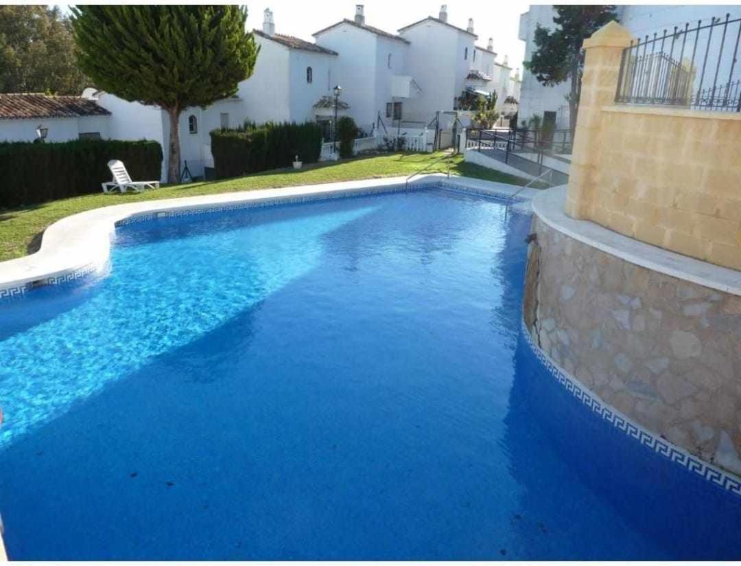 Villa Marisol Apartamento Australia 베날마데나코스타 외부 사진